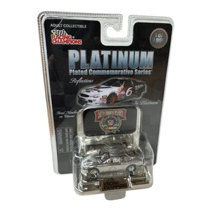 Valvoline Mark Martin 1998 Racing Champions Platinum NASCAR #6 Ford Taurus 1:64 - Picture 1 of 3