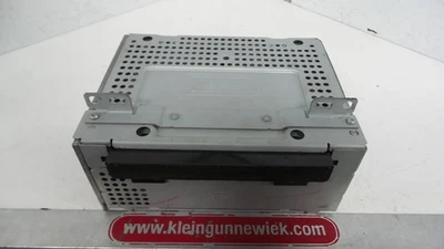 RADIO CD Ford B-Max (JK8) MPV 1.4 16V (SPJD) 2015 F1BT18C815HE / 2335493 - Bild 1 von 2