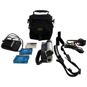 New ListingVintage Panasonic Pv-Gs14 800x Digital Zoom / 22x Oz Camcorder & Accessories