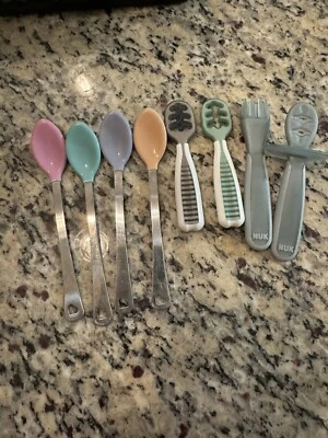 8 шт. ЛОТ Детские Ложки Nuk Munchkins Предварительная Ложка 4 Мягких Наконечника 4 Вилки для Малышей Начинающих - Изображение 1 из 4