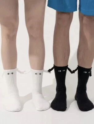SOXY SOCKS 2 Pairs Black &white Magntic Suction Couple Holding Hands Socks Unisex/EU 36-42