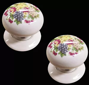Juego de perillas de puerta de cerámica blanca diseño fruta del bosque 60 mm (Par) - Imagen 1 de 4