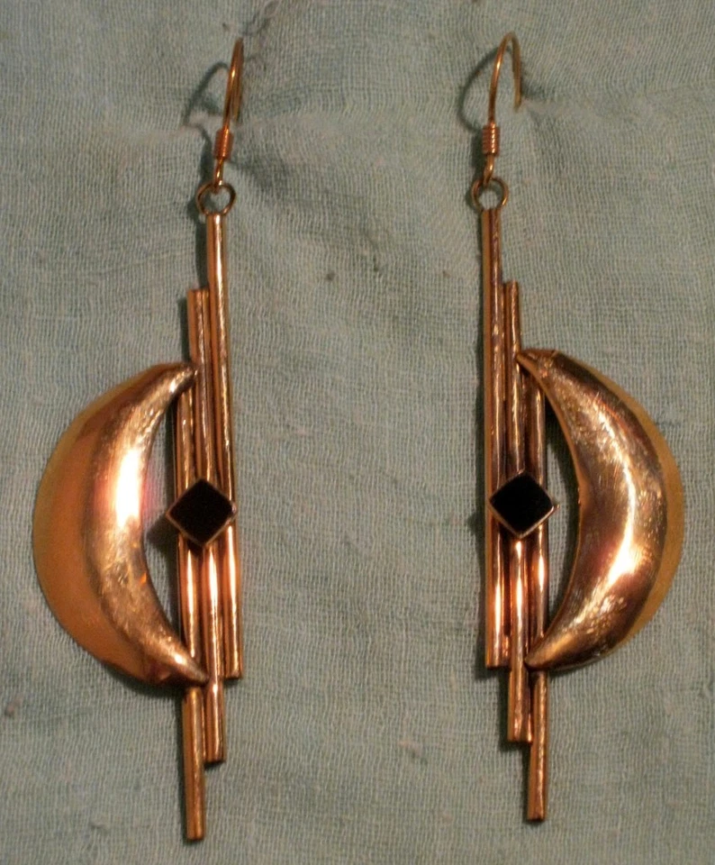 Ohrhänger, Bronze, Edelsteine: je 1 Onyx, je 1 Türkis oder je 1 Seeopal - Bild 1 von 1