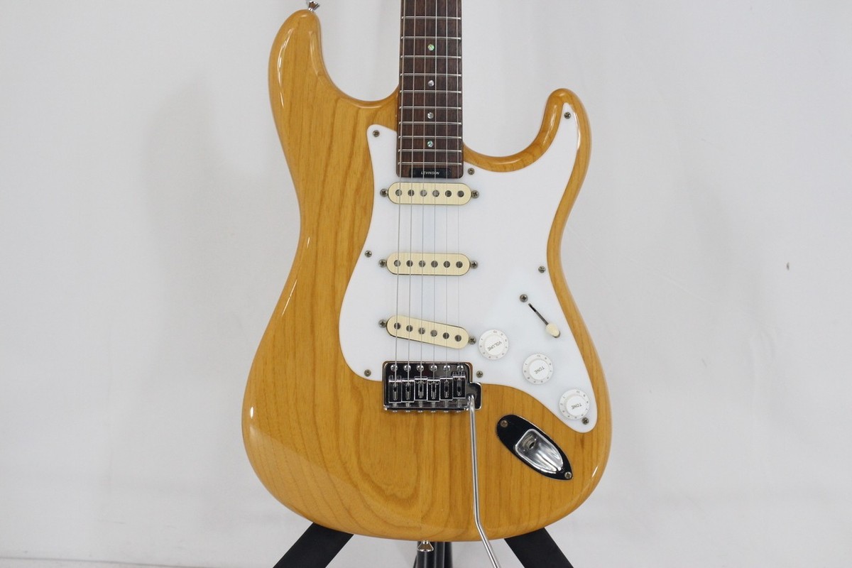 ジャンク　BLADE LEVINSON R1　修理ベース　部品取り Blade 詳細不明(ベース)の新品/中古販売 | 1406279 | ReRe[リリ]