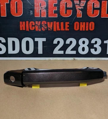 2015-2019 Chevy Silverado GMC Sierra Painted Exterior Front Door Handle 13534897 Foto 1 de 3