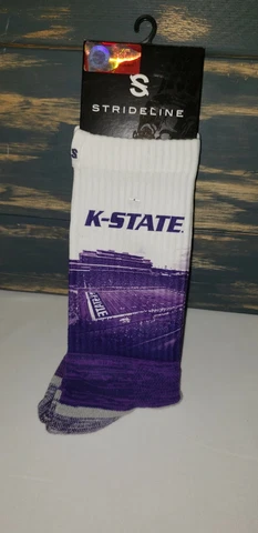 STRIDELINE~Kansas State Wildcats- Campus View Socks Cover