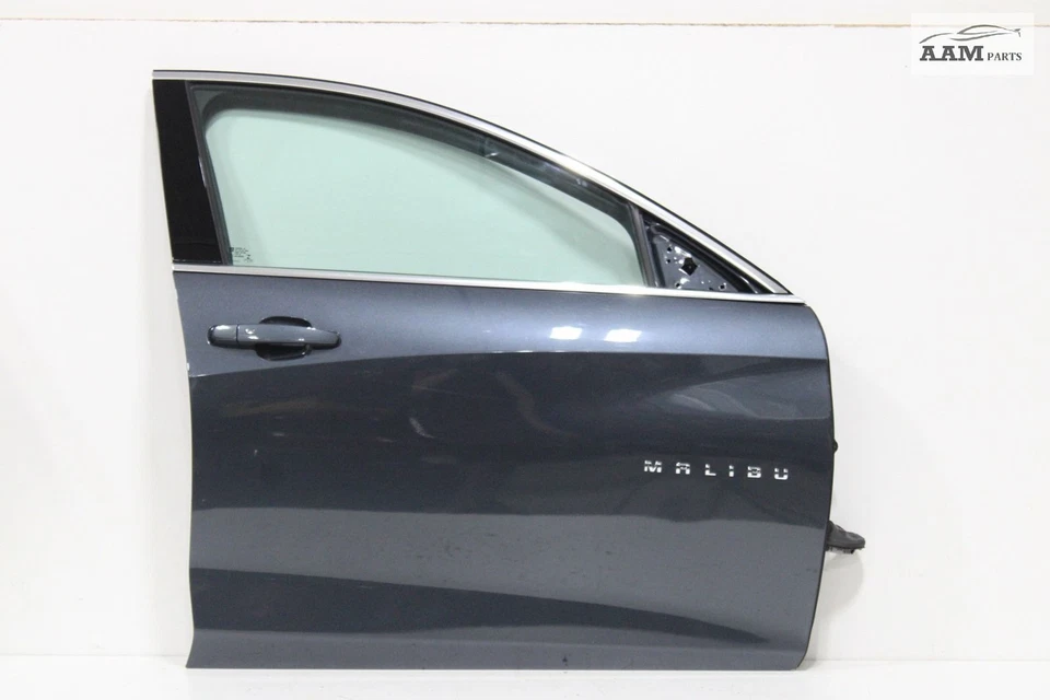 Chevrolet Malibu 2016-2024 puerta delantera derecha carcasa sombra oscura metálica OEM Foto 1 de 4