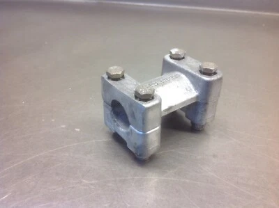 Polaris Classic Touring Rmk Xc Trail 1991-2010 Handlebar Block Holder 20122910 - Image 1 of 3