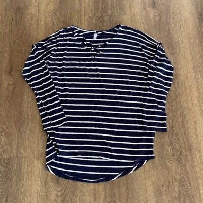 Alya Striped Tunic Top Criss Cross V Neck Long Sleeve Casual Size M - Image 1 of 4