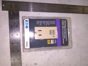 EATON TR7740V-K COMBINATION RECEPTACLE USB CHARGER 15A 125V/5V DC700MA  ... EACH - Picture 1 of 4