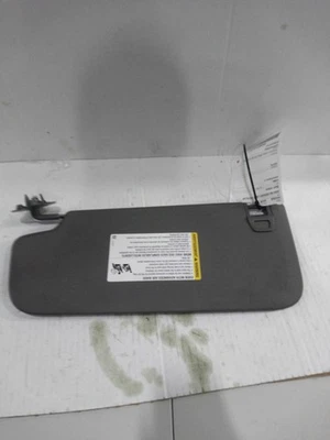 2020 Chevrolet Silverado 1500 Sun Visor White Used 679383 102K Miles — 第 1/4 张图片