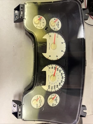 04 05 DODGE RAM Diesel 3500 SPEEDOMETER P56051104AG Cummins Gauge Cluster - Image 1 of 4