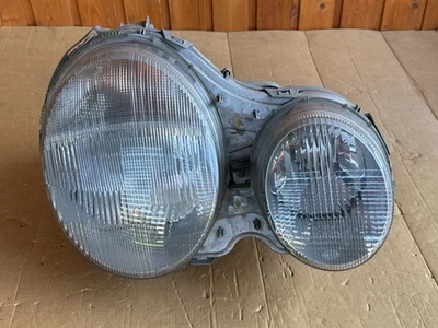 Faro Destro MERCEDES CLASSE E (W210) 2088000175 J498 - Immagine 1 di 4