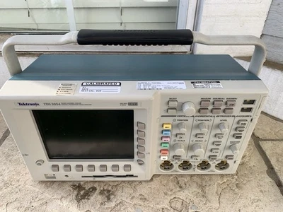 Calibrated Tektronix TDS 3054 Digital Oscilloscope 500MHz 5GSa/sec 4CH - Image 1 of 4