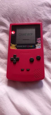 Console Nintendo Game Boy Color + 4 Jeux Pokémon (Rouge, Jaune, Bleu Et Or) - Photo 1/3