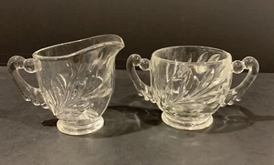 Willow Leaf Cream & Sugar Set ~ Indiana Pressed Glass ~ Willow Pattern Vintage - Picture 1 of 5