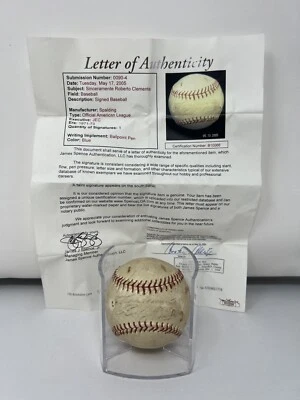 Roberto Clemente Signed Official American League Baseball JSA COA W/ Cube - Image 1 of 4
