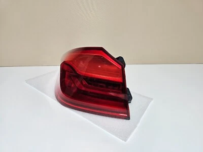 BMW 530e 530i 540i M5 540d G30 OEM LED Left LED Tail Light 2017 2018 2019 2020 Foto 1 de 4