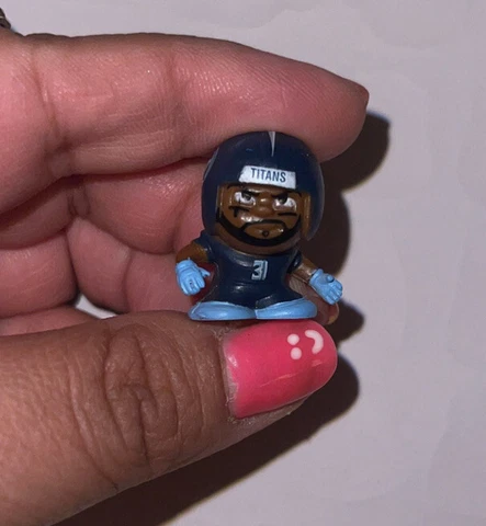 2023 NFL Teenymates Series 11 Kevin Byard Tennessee Titans 1” Minifigure NEW Cover