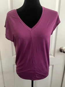 NWT All In Motion Women's Purple Short Sleeve Tie Back V-Neck T-Shirt  Size S - Picture 1 of 7