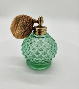 Vintage Mid Century Hobnail/ Diamond Green Glass Atomizer Pump Perfume Bottle - Picture 1 of 5