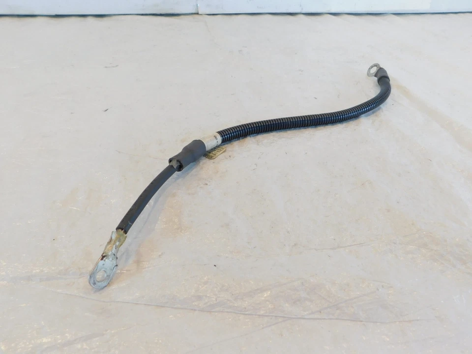 Cable de tierra de motor inverso para triciclo Harley Tri Glide Ultra Classic y Freewheeler Foto 1 de 4