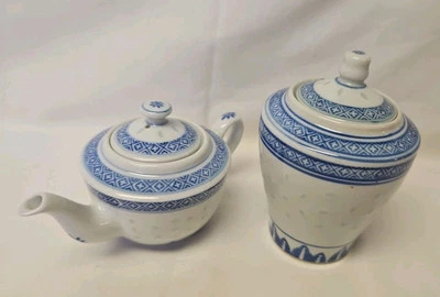 Aisian Tienshan Rice Eyes Flower Sugar And Creamer Set With Lids. Kitsch  - Image 1 of 4