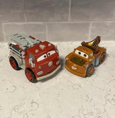 Disney Pixar Mattel Shake Cars Tow Mater Camión de Bomberos Sonido No Funciona Corroído Foto 1 de 4