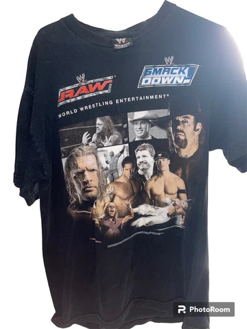 WWE Smackdown Vs Raw 2005 T-Shirt Size Large Undertaker Edge Wrestlemania 21 Cover