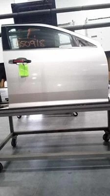 Used Front Right Door Assembly Front fits: 2011 Cadillac Sts Front Right Grade A - Изображение 1 из 4
