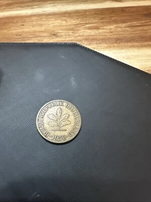 República Federal (F) Alemania 1950  Foto 1 de 2