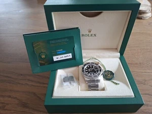 ROLEX Sea-Dweller "Single Red" Ref. 126600 - Full Set (siehe Fotos) ungetragen - Bild 1 von 21