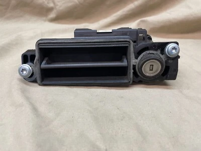 01-09 Mercedes W211 E350 CLS55 tapa maletero bloqueo pestillo manija 2037500893 OEM Foto 1 de 4