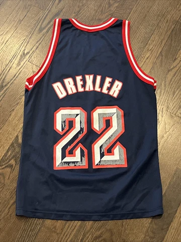 Vintage Clyde Drexler Houston Rockets jersey mens size 40 Champion blue Cover