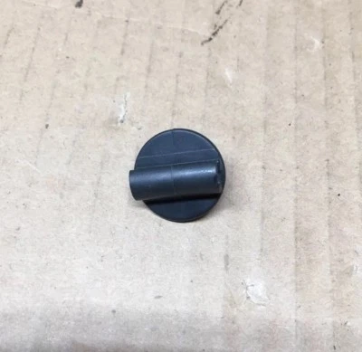 Mercedes-Benz Passenger Side Floor Cargo Luggage Net Clip Hook 2208140101 OEM - Image 1 of 3