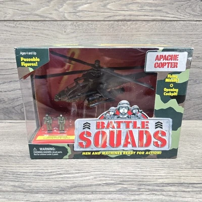 Copter Apache com Piloto e Copiloto 1998 ESQUADRÕES DE BATALHA Galoob Novo na Caixa - Imagem 1 de 4