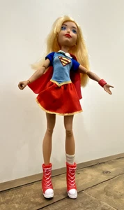 DC Super Hero Girls 2015 12 Zoll SuperGirl mit Cape Action Puppe - Bild 1 von 4
