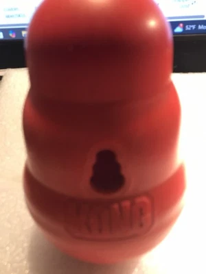Dispensador de alimentos y golosinas KONG Wobbler juguete para perros tamaño grande peso 7,5" de alto Foto 1 de 4