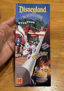 Vintage Disneyland 1994 Souvenir Guidebook Map Roger Rabbit Toontown - Picture 1 of 11