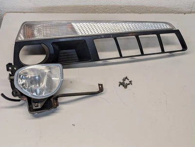 Cubierta de luz antiniebla ACURA TL 2009-2011 INTERMITENTE PASAJERO con luz antiniebla y tornillos Foto 1 de 4