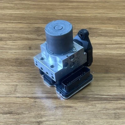 Unidad de módulo de bomba de freno antibloqueo ABS para Audi A6 C8 2024 2 k millas OEM Genunine Foto 1 de 4