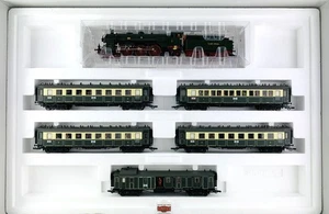 CC32 - TRIX H0 21360 - SET DE TREN PASAJEROS BÁVARO - DIGITAL SOUND + LUCES! - Foto 1 di 7