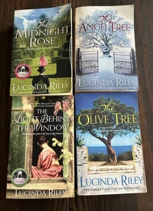 5x Lucinda Riley Paperback Bundle The Olive Tree, The Midnight Rose Etc - Imagen 1 de 13