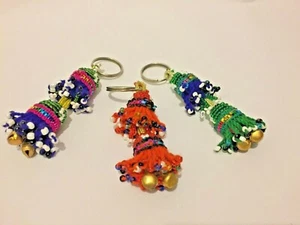 Llavero hecho a mano cuentas coloridas con par de campanas de moda - Imagen 1 de 2