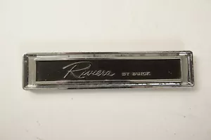 Riviera by Buick Emblem (B2R) 1376923 142266 (JSF6) Rectangle Chrome Black - Picture 1 of 8