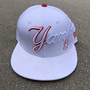 NEW ERA New York Yankees Fitted Hat Mens 7 1/8 Embroidered Cap 59Fifty Wool - Picture 1 of 9