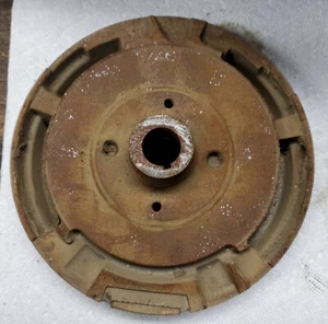 Volante Briggs 591759 OEM - Imagen 1 de 3