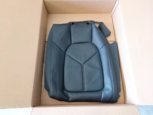NEU Original Porsche Macan S GTS Sitzbezug Sitz Lehne Leder 95B-885-805-C-D0D - Bild 1 von 7