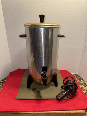 Percolador de café eléctrico vintage Mirro Party Perk 22 tazas B-9292-75 EE. UU. Funciona Foto 1 de 4