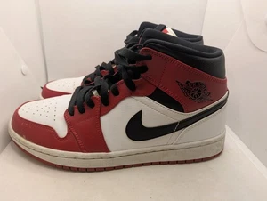Size 8 - Air Jordan 1 Mid Chicago - Picture 1 of 9